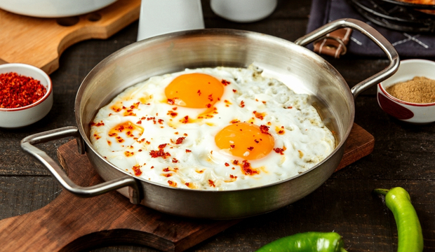 Sahanda Tereyağlı Yumurta ( 2 yumurta)